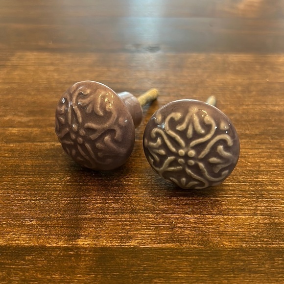 Hobby Lobby cabinet pulls - Picture 1 of 3